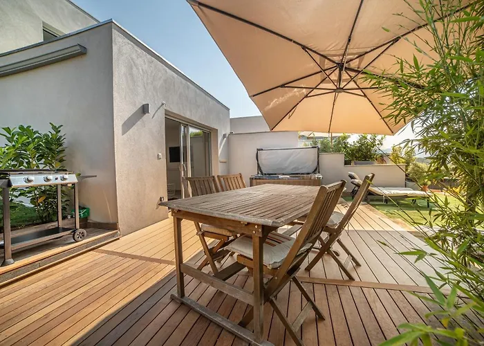 Casa Lc 2-3 Pers Vue Jacuzzi Holiday home Ajaccio (Corsica)