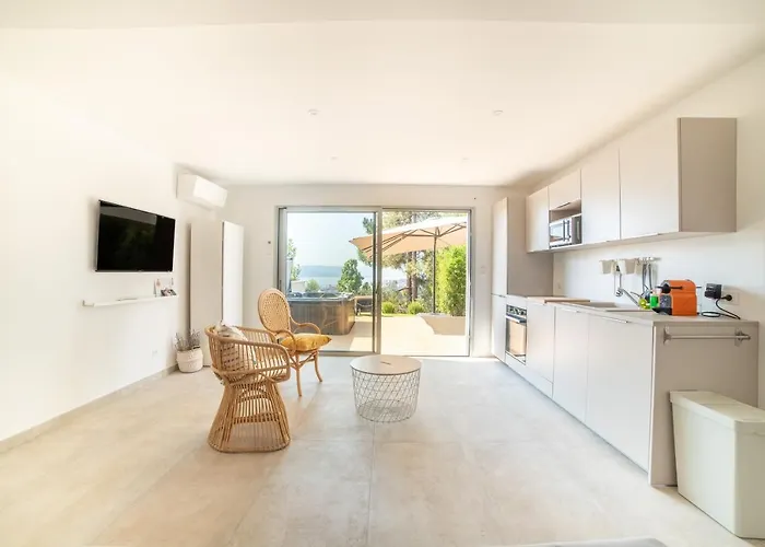 Casa Lc 2-3 Pers Vue Jacuzzi *